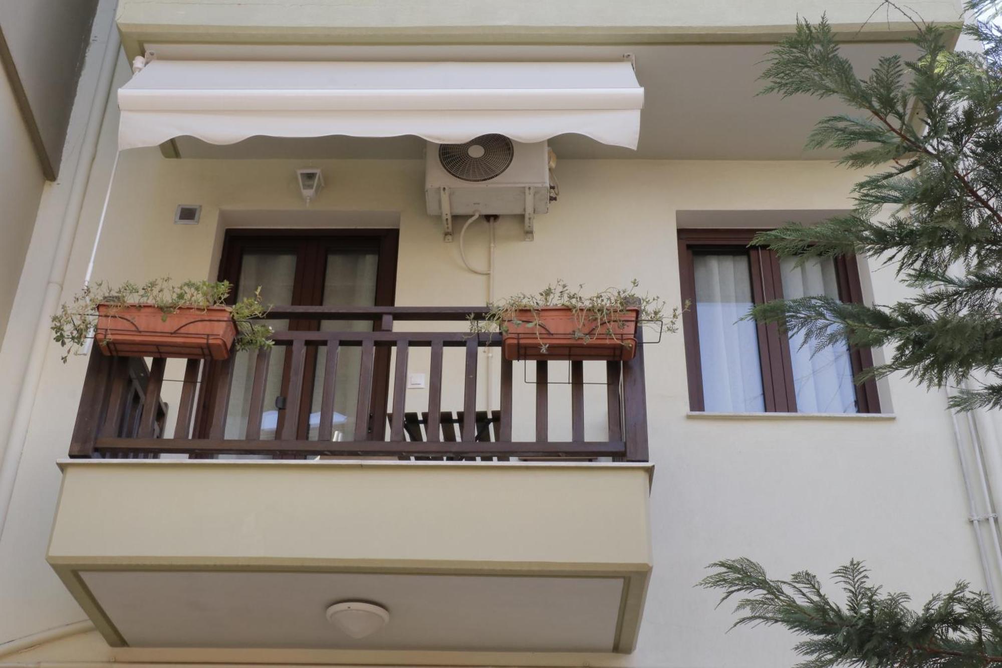 Apartamento Helen'S Little Castle Free Private Parking Tesalónica Exterior foto